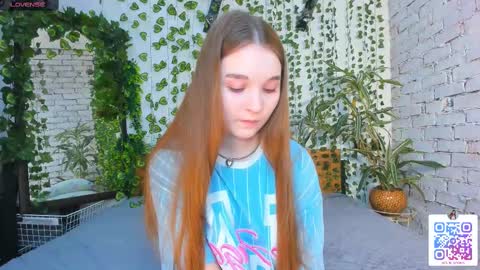 Snapshot of nancycaseys chatting on 03/04/25, 06:15 Luna online show from 03/04/25, 06:15