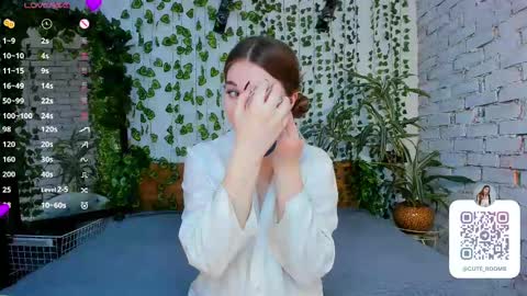 Snapshot of nancycaseys chatting on 03/11/25, 06:10 Luna online show from 03/11/25, 06:10