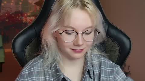 nancymartinez online show from 01/09/25, 04:06