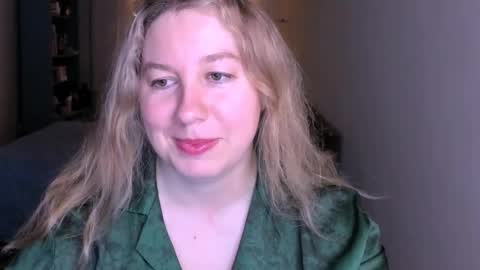 Nancy online show from 04/03/26, 06:39