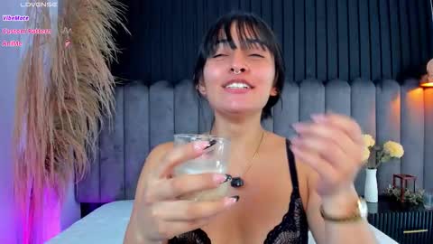 Snapshot of nanda_vixen_ chatting on 02/20/26, 08:42 Nanda online show from 02/20/26, 08:42