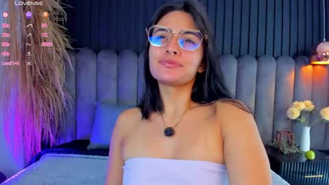 Nanda online show from 04/23/26, 11:29