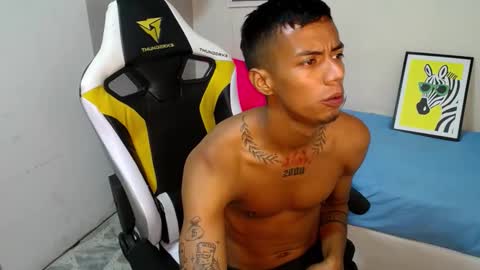 nando_col online show from 10/25/25, 11:40