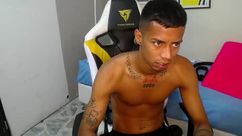 nando_col online show from 11/08/25, 11:32