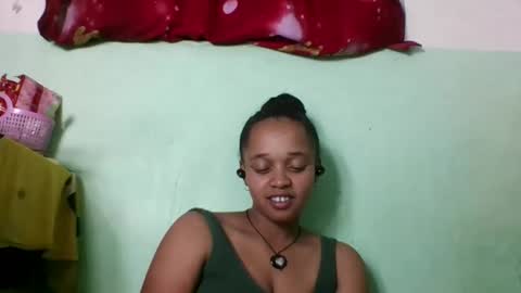 nandrianina416143 online show from 04/22/26, 06:53