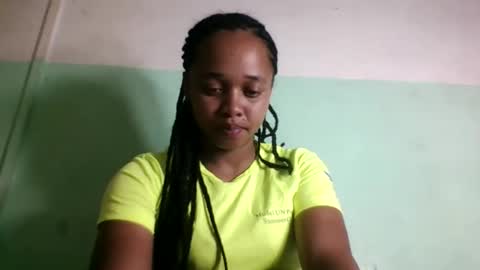 nandrianina416143 online show from 06/08/26, 05:19