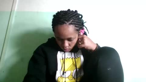 nandrianina416143 online show from 06/09/26, 05:46