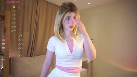 Snapshot of nani_bunny chatting on 03/03/26, 09:21 Nani online show from 03/03/26, 09:21