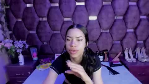 Snapshot of nanis_james15 chatting on 05/17/26, 07:28 nanis james15 online show from 05/17/26, 07:28