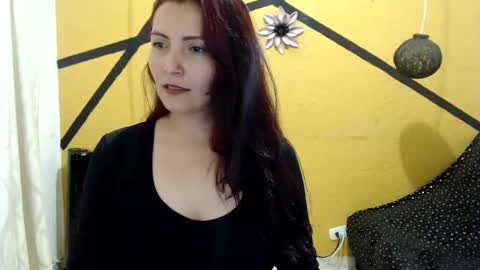 Snapshot of nanis_milf chatting on 03/06/25, 10:04 nanis online show from 03/06/25, 10:04