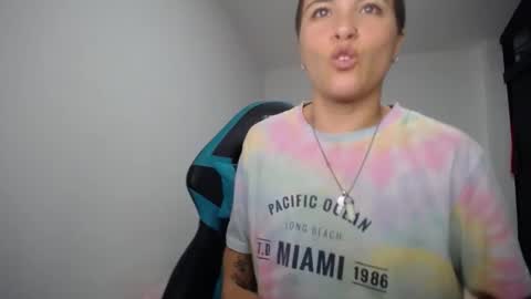 Snapshot of nanna_yoshi chatting on 01/12/25, 11:47 nanna yoshi online show from 01/12/25, 11:47