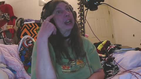 Snapshot of nannabaldur chatting on 05/31/26, 05:15 Nanna Baldur online show from 05/31/26, 05:15