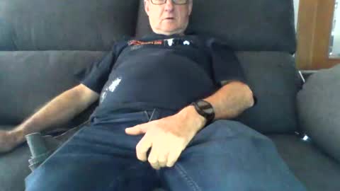 Snapshot of nano22968832 chatting on 02/12/25, 12:01 nano22968832 online show from 02/12/25, 12:01