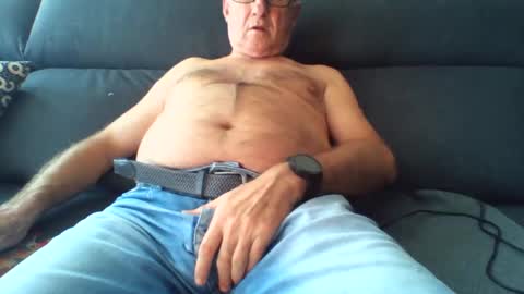 Snapshot of nano22968832 chatting on 10/05/25, 03:21 nano22968832 online show from 10/05/25, 03:21