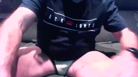 nano22968832 online show from 12/03/25, 05:15