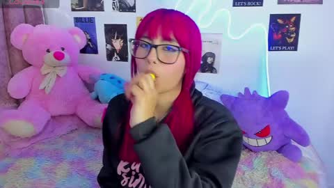 Naoko online show from 04/26/26, 12:41