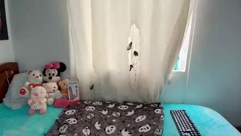 naomi_baby19 online show from 02/10/26, 08:02