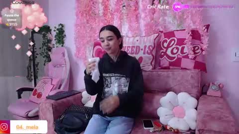 Snapshot of naomi_femme chatting on 06/19/26, 11:47 naomi_femme online show from 06/19/26, 11:47