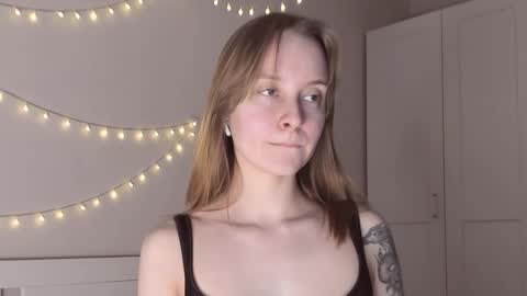 Snapshot of naomi_oops chatting on 01/31/26, 08:07 Naomi online show from 01/31/26, 08:07