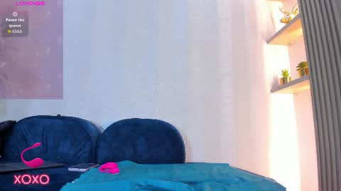 Naomi online show from 06/22/26, 11:07