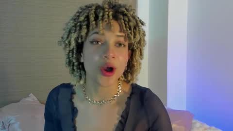 naomidawson online show from 01/14/26, 01:00