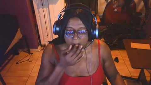 Naomi online show from 03/24/26, 11:37