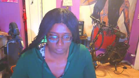 Snapshot of naomifux chatting on 05/26/26, 07:21 Naomi online show from 05/26/26, 07:21