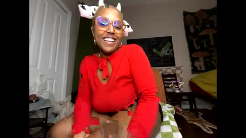 Snapshot of naomigiirl6 chatting on 01/11/25, 12:18 Naomigiirl6 online show from 01/11/25, 12:18