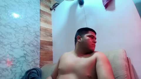 Naomi Campbel online show from 02/15/26, 02:03