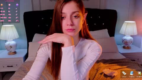 Naomi online show from 09/28/25, 06:19