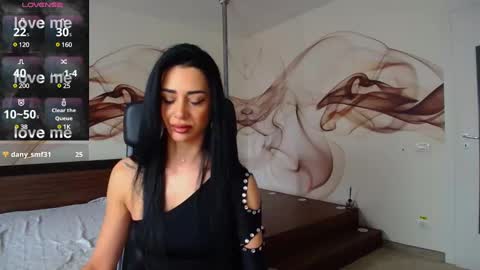 NaomiScarlett online show from 12/21/24, 10:50