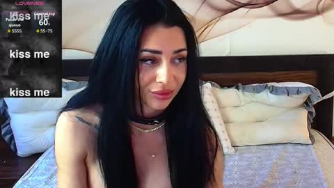 NaomiScarlett online show from 05/25/26, 05:35