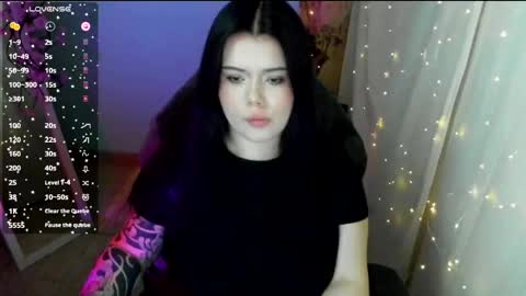 Naomi online show from 04/22/26, 07:11