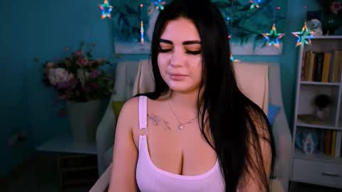 Snapshot of naomiwilsons chatting on 09/23/25, 12:30 naomiwilsons online show from 09/23/25, 12:30