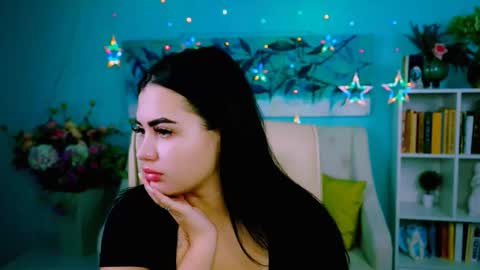 naomiwilsons online show from 11/30/25, 12:31