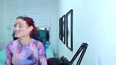 naomy online show from 11/25/25, 01:16