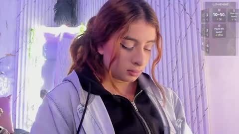 Naomy  online show from 04/15/26, 04:30