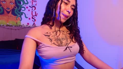 Snapshot of naomybenedetti chatting on 01/29/25, 08:04 Nao online show from 01/29/25, 08:04