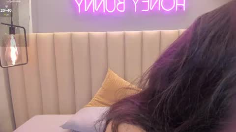 Naomy  online show from 06/02/26, 10:39