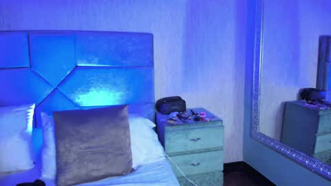 Naomy online show from 03/31/26, 08:31