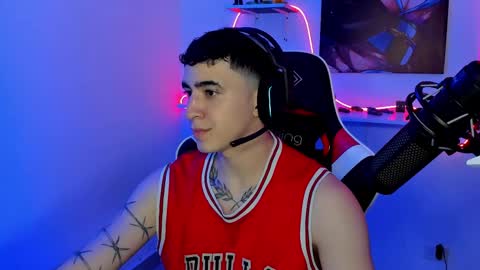 sebastian online show from 02/21/25, 04:07