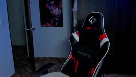 sebastian online show from 12/16/25, 02:49