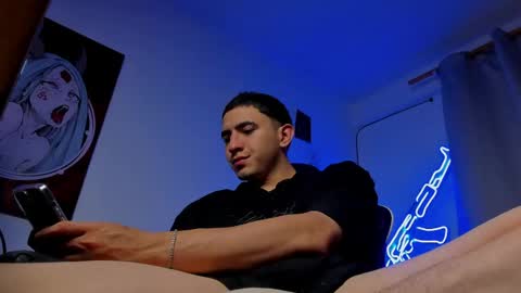 Snapshot of naranjo_seb chatting on 05/11/26, 06:41 sebastian online show from 05/11/26, 06:41