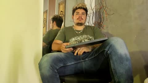 deibyd online show from 01/22/25, 02:14