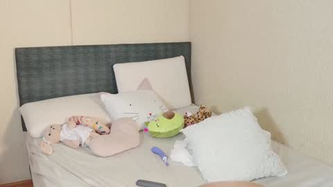 Naree online show from 02/05/25, 06:04