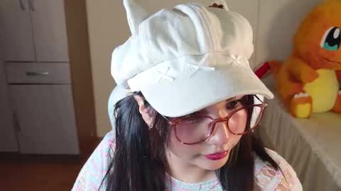 Naree online show from 02/18/26, 10:22