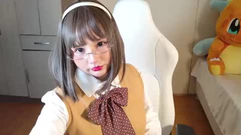 Snapshot of naree_masaki chatting on 06/22/26, 12:24 Naree online show from 06/22/26, 12:24