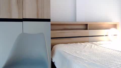 nareex online show from 10/06/25, 05:49