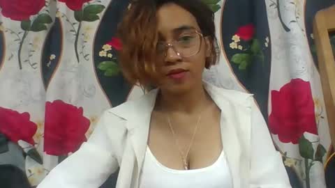 narindra884634 online show from 04/23/26, 12:29