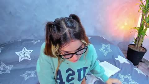 Nashly Fontana online show from 03/26/26, 03:34